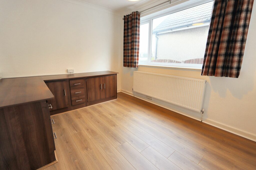 Hawthorn Avenue, Brookhouse, LA2