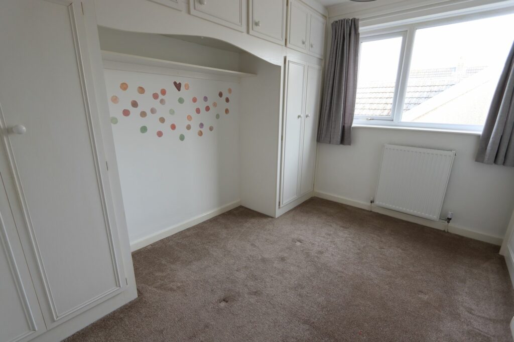 Hawthorn Avenue, Brookhouse, LA2