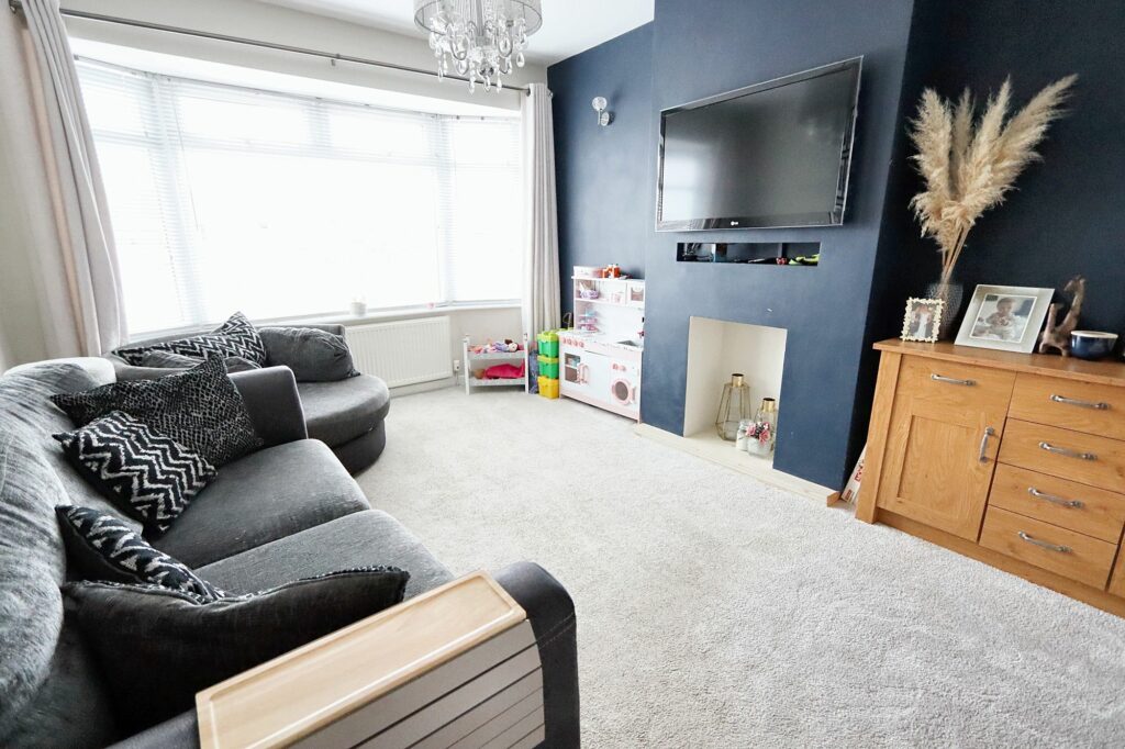 Oak Avenue, Morecambe, LA4