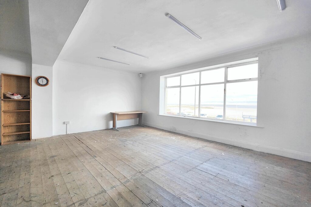 Marine Road Central, Morecambe, LA4
